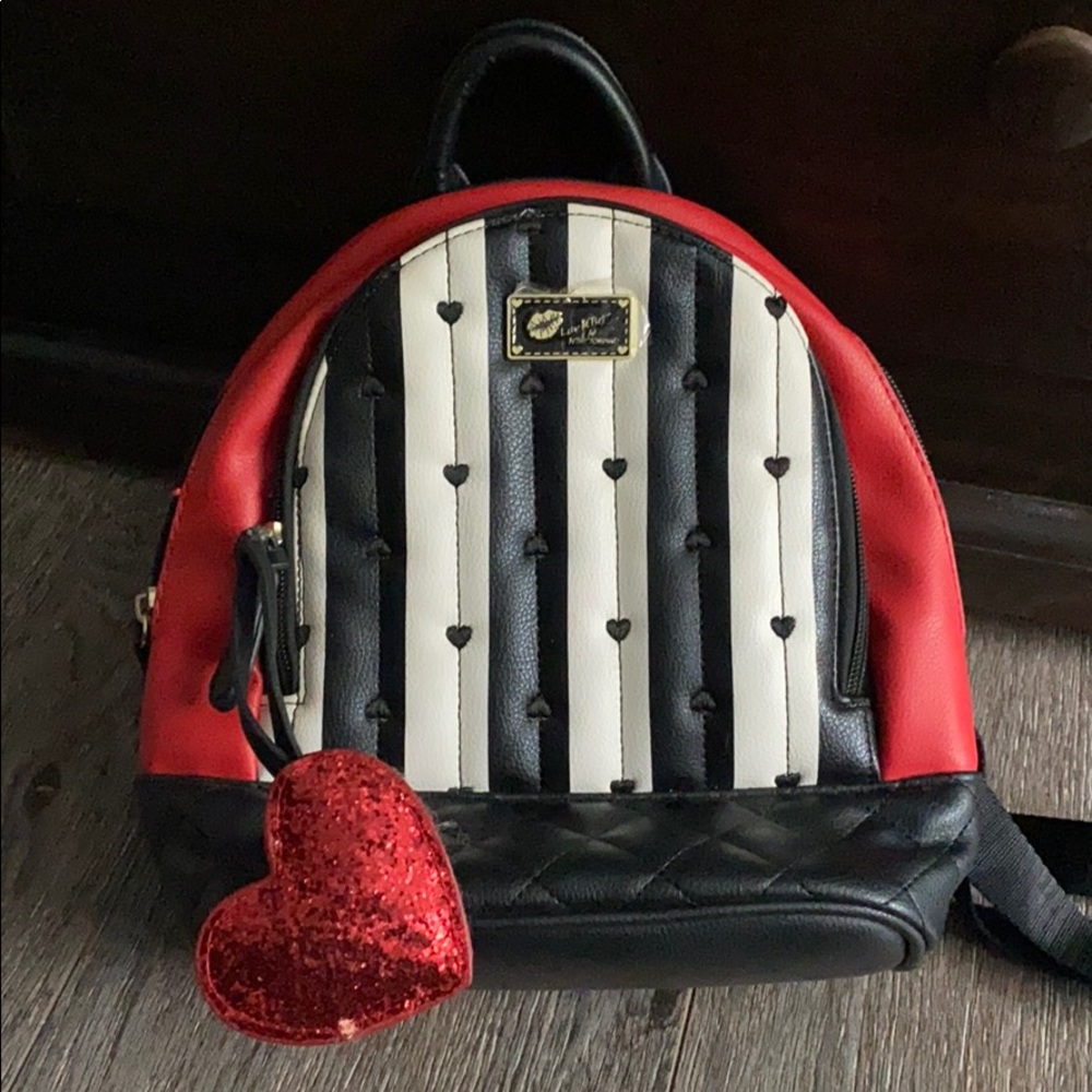 Betsey Johnson Mini Heart Backpack